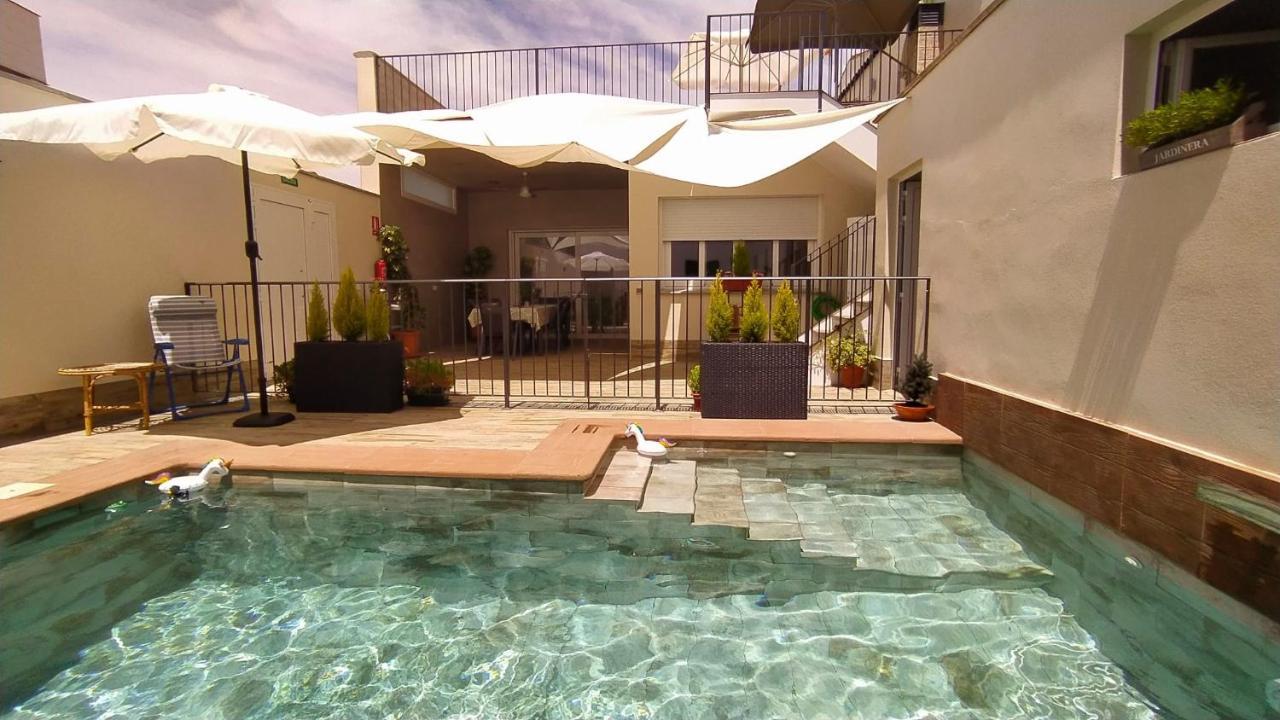 Casa Rural Albahaca Herrera del Duque ภายนอก รูปภาพ