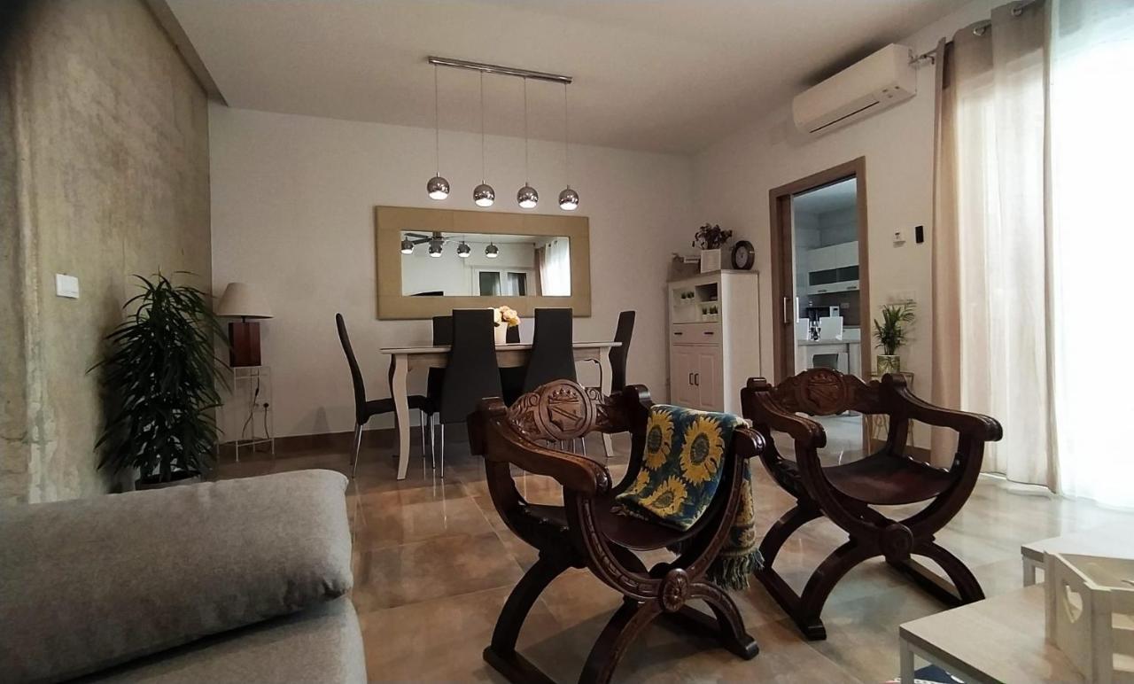 Casa Rural Albahaca Herrera del Duque ภายนอก รูปภาพ