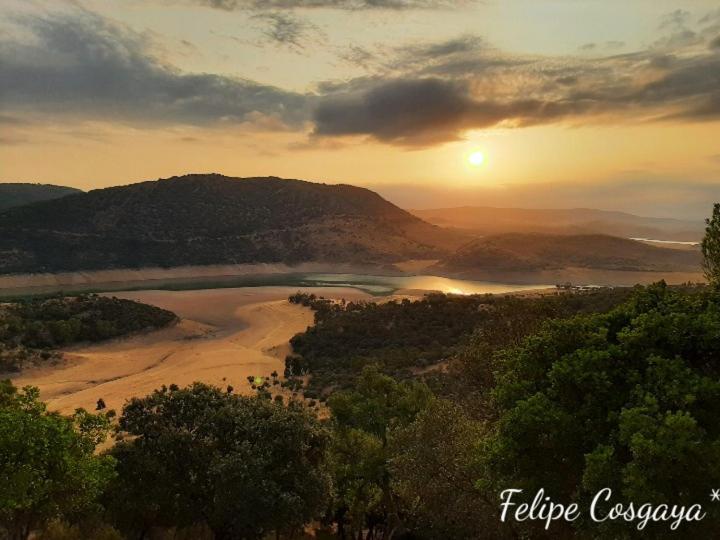 Casa Rural Albahaca Herrera del Duque ภายนอก รูปภาพ